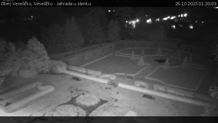 Obec Veselíčko - Veselíčko - zahrada u zámku - 26.10.2025 v 01:30 Obec Veselíčko - Veselíčko - zahrada u zámku - 26.10.2025 v 01:30