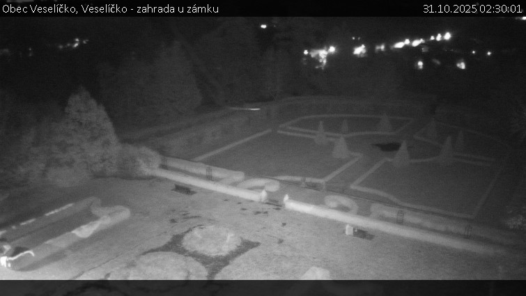 Obec Veselíčko - Veselíčko - zahrada u zámku - 31.10.2025 v 02:30 Obec Veselíčko - Veselíčko - zahrada u zámku - 31.10.2025 v 02:30