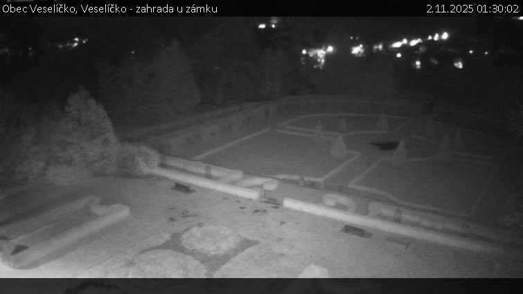 Obec Veselíčko - Veselíčko - zahrada u zámku - 2.11.2025 v 01:30 Obec Veselíčko - Veselíčko - zahrada u zámku - 2.11.2025 v 01:30
