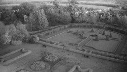 Veselíčko - zahrada u zámku