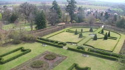 Veselíčko - zahrada u zámku