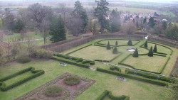 Veselíčko - zahrada u zámku