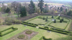 Veselíčko - zahrada u zámku