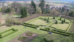 Veselíčko - zahrada u zámku