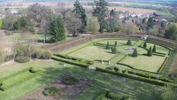 Veselíčko - zahrada u zámku