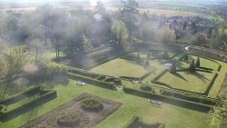 Veselíčko - zahrada u zámku