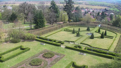 Veselíčko - zahrada u zámku