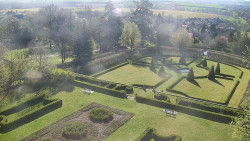 Veselíčko - zahrada u zámku