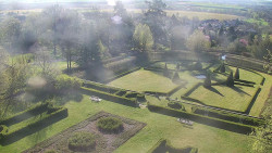 Veselíčko - zahrada u zámku