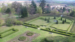 Veselíčko - zahrada u zámku