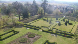 Veselíčko - zahrada u zámku