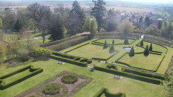 Veselíčko - zahrada u zámku