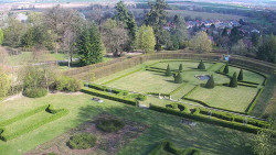 Veselíčko - zahrada u zámku