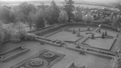 Veselíčko - zahrada u zámku