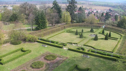 Veselíčko - zahrada u zámku