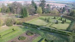 Veselíčko - zahrada u zámku