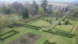 Veselíčko - zahrada u zámku