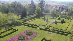 Veselíčko - zahrada u zámku