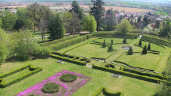 Veselíčko - zahrada u zámku