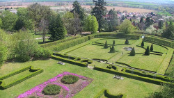 Veselíčko - zahrada u zámku