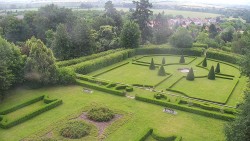 Veselíčko – Garten am Schloss