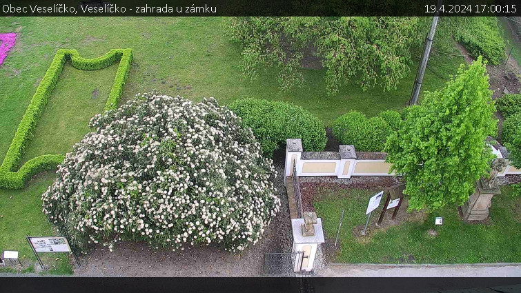 Obec Veselíčko - Veselíčko - zahrada u zámku - 19.4.2024 v 17:00