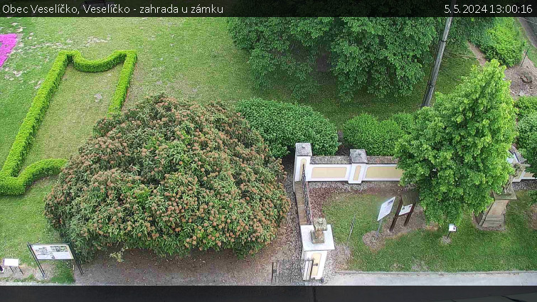 Obec Veselíčko - Veselíčko - zahrada u zámku - 5.5.2024 v 13:00