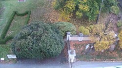 Veselíčko - the garden by the castle