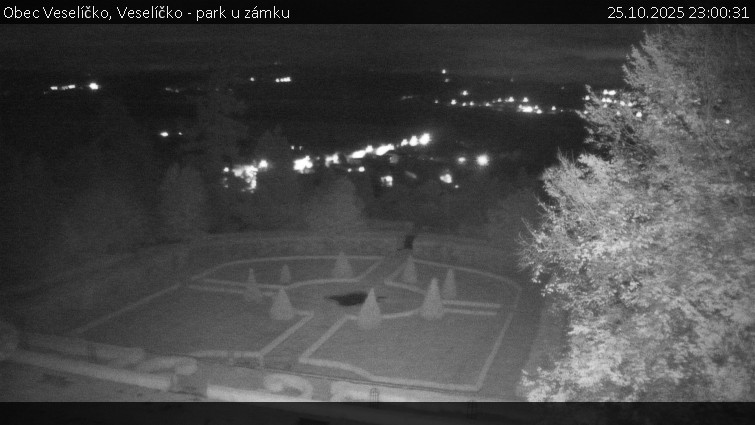 Obec Veselíčko - Veselíčko - park u zámku - 25.10.2025 v 23:00 Obec Veselíčko - Veselíčko - park u zámku - 25.10.2025 v 23:00