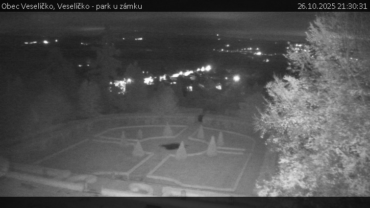 Obec Veselíčko - Veselíčko - park u zámku - 26.10.2025 v 21:30 Obec Veselíčko - Veselíčko - park u zámku - 26.10.2025 v 21:30