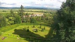 Veselíčko - park u zámku