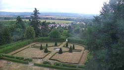 Veselíčko – park by the chateau