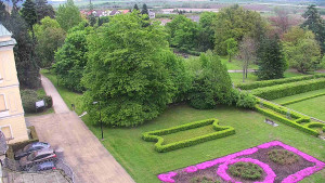 Obec Veselíčko - Příjezdová cesta k zámku - 16.4.2024 v 08:00 Obec Veselíčko - Příjezdová cesta k zámku - 16.4.2024 v 08:00