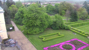 Obec Veselíčko - Příjezdová cesta k zámku - 16.4.2024 v 09:00 Obec Veselíčko - Příjezdová cesta k zámku - 16.4.2024 v 09:00