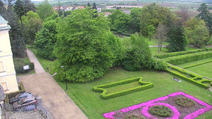 Obec Veselíčko - Příjezdová cesta k zámku - 16.4.2024 v 10:00 Obec Veselíčko - Příjezdová cesta k zámku - 16.4.2024 v 10:00