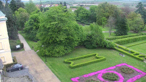 Obec Veselíčko - Příjezdová cesta k zámku - 16.4.2024 v 15:00 Obec Veselíčko - Příjezdová cesta k zámku - 16.4.2024 v 15:00