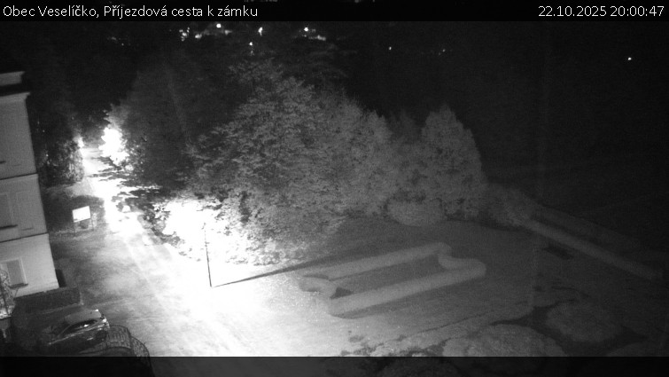 Obec Veselíčko - Příjezdová cesta k zámku - 22.10.2025 v 20:00 Obec Veselíčko - Příjezdová cesta k zámku - 22.10.2025 v 20:00