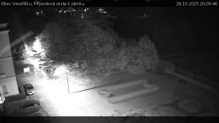 Obec Veselíčko - Příjezdová cesta k zámku - 29.10.2025 v 20:00 Obec Veselíčko - Příjezdová cesta k zámku - 29.10.2025 v 20:00