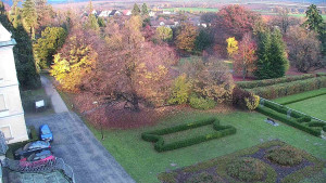 Obec Veselíčko - Příjezdová cesta k zámku - 3.11.2025 v 16:00 Obec Veselíčko - Příjezdová cesta k zámku - 3.11.2025 v 16:00