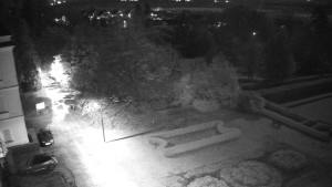 Obec Veselíčko - Příjezdová cesta k zámku - 3.11.2025 v 18:30 Obec Veselíčko - Příjezdová cesta k zámku - 3.11.2025 v 18:30