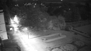 Obec Veselíčko - Příjezdová cesta k zámku - 3.11.2025 v 23:00 Obec Veselíčko - Příjezdová cesta k zámku - 3.11.2025 v 23:00