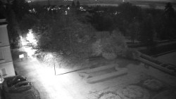 Příjezdová cesta k zámku