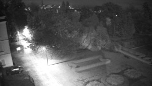 Obec Veselíčko - Příjezdová cesta k zámku - 5.11.2025 v 04:30 Obec Veselíčko - Příjezdová cesta k zámku - 5.11.2025 v 04:30