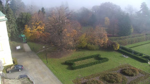 Obec Veselíčko - Příjezdová cesta k zámku - 5.11.2025 v 11:30 Obec Veselíčko - Příjezdová cesta k zámku - 5.11.2025 v 11:30