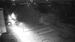 Příjezdová cesta k zámku