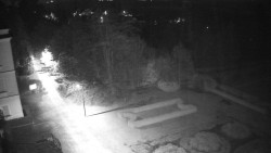 Příjezdová cesta k zámku