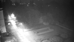 Příjezdová cesta k zámku