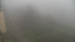 Příjezdová cesta k zámku