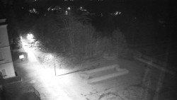 Příjezdová cesta k zámku