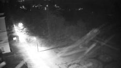 Příjezdová cesta k zámku